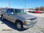 2002 Chevrolet Silverado 1500 LS с VIN 2GCEK19T421197667, выставлен на аукционе IAAI как лот 43621046 с пробегом 215 058 миль миль и . История ставок и продаж доступна на DreamBid. Изображение 1.