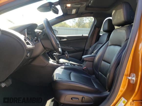 ✅ 2017 Chevrolet Cruze Premier • VIN: 3G1BF6SM2HS550422 • Lot: 46893003. Listed on Copart with 64,096 mi. Free auction sales archive from the USA and detailed vehicle history report at DreamBid. Image 7.