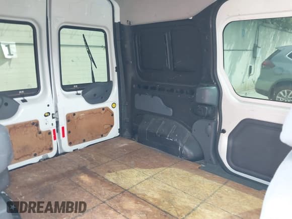 ✅ 2012 Ford Transit Connect XLT • VIN: NM0LS7DN4CT112659 • Лот: 43096353. Опубликован ранее на IAAI с пробегом 94 165 миль. Бесплатный доступ к архиву аукционных продаж из США и подробный отчёт об истории автомобиля на DreamBid. Изображение 8.