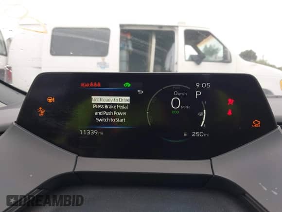 2025 Toyota Prius LE с VIN JTDADABU8S3028614, выставлен на аукционе IAAI как лот 43409864 с пробегом 11 339 миль миль и . История ставок и продаж доступна на DreamBid. Изображение 7.