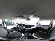 ✅ 2025 Volkswagen Taos SE • VIN: 3VVSC7B20SM015767 • Lot: 43197914. Wystawiony na IAAI z przebiegiem 6 368 mil. Bezpłatny archiwum sprzedaży aukcyjnych z USA i szczegółowy raport historii pojazdu na DreamBid. Zdjęcie 18.