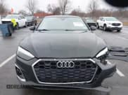 ✅ 2021 Audi A5 Sportback S line Premium Plus • VIN: WAUFACF50MA052060 • Lot: 41466859. Wystawiony na IAAI z przebiegiem 50 911 mil. Bezpłatny archiwum sprzedaży aukcyjnych z USA i szczegółowy raport historii pojazdu na DreamBid. Zdjęcie 12.