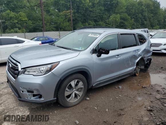 ✅ 2022 Subaru Ascent Premium • VIN: 4S4WMACD8N3410775 • Lot: 70728655. Listed on Copart with 45,072 mi. Free auction sales archive from the USA and detailed vehicle history report at DreamBid. Image 1.