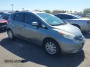 ✅ 2014 Nissan Note SV • VIN: 3N1CE2CP1EL360202 • Lot: 42877496. Wystawiony na IAAI z przebiegiem 97 749 mil. Bezpłatny archiwum sprzedaży aukcyjnych z USA i szczegółowy raport historii pojazdu na DreamBid. Zdjęcie 1.