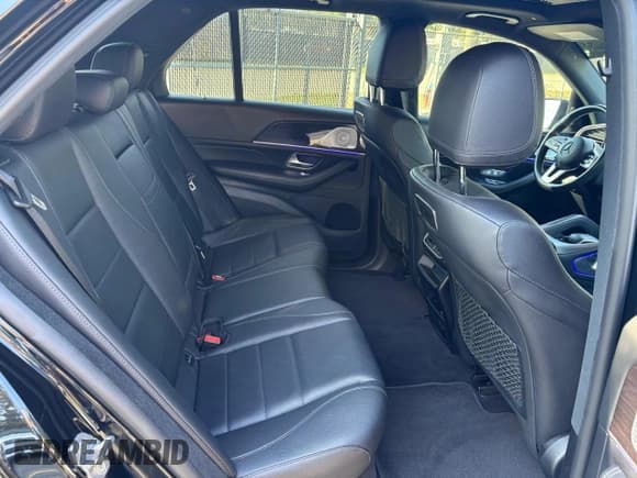✅ 2020 Mercedes-Benz GLE 350 • VIN: 4JGFB4JB7LA104751 • Lot: 94099175. Listed on Copart with 132,111 mi. Free auction sales archive from the USA and detailed vehicle history report at DreamBid. Image 6.