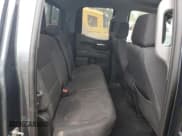 ✅ 2019 Chevrolet Silverado 1500 LT • VIN: 1GCRWCED9KZ205575 • Lot: 78699944. Wystawiony na Copart z przebiegiem 57 995 mil. Bezpłatny archiwum sprzedaży aukcyjnych z USA i szczegółowy raport historii pojazdu na DreamBid. Zdjęcie 10.