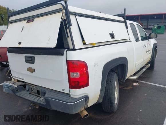 ✅ 2008 Chevrolet Silverado 1500 1LT • VIN: 1GCEC19J78Z111456 • Lot: 43371343. Listed on IAAI with Not provided. Free auction sales archive from the USA and detailed vehicle history report at DreamBid. Image 4.