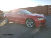 ✅ 2012 Audi S5 Premium Plus • VIN: WAUCGAFH1CN007197 • Лот: 74133504. Опубликован ранее на Copart с пробегом 170 374 миль. Бесплатный доступ к архиву аукционных продаж из США и подробный отчёт об истории автомобиля на DreamBid. Изображение 4.