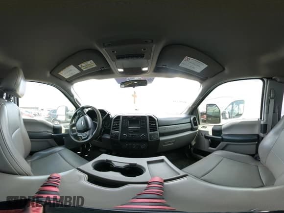 ✅ 2019 Ford F-250 XL • VIN: 1FD7X2B63KEC55900 • Лот: 43393148. Опубликован ранее на IAAI с пробегом 193 310 миль. Бесплатный доступ к архиву аукционных продаж из США и подробный отчёт об истории автомобиля на DreamBid. Изображение 20.