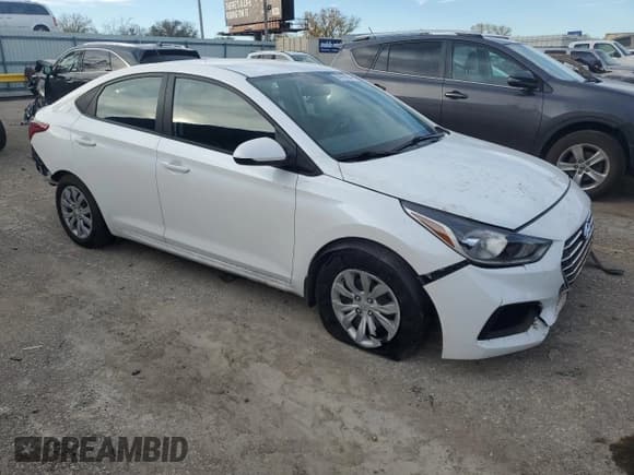 ✅ 2022 Hyundai Accent SE • VIN: 3KPC24A60NE177843 • Лот: 80695804. Опубликован ранее на Copart с пробегом 26 380 миль. Бесплатный доступ к архиву аукционных продаж из США и подробный отчёт об истории автомобиля на DreamBid. Изображение 4.