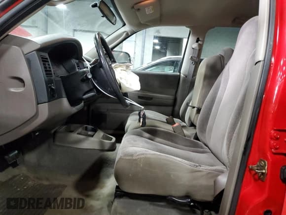 ✅ 2004 Dodge Dakota SLT • VIN: 1D7HG48N04S580548 • Lot: 82242294. Wystawiony na Copart z przebiegiem 146 500 mil. Bezpłatny archiwum sprzedaży aukcyjnych z USA i szczegółowy raport historii pojazdu na DreamBid. Zdjęcie 7.