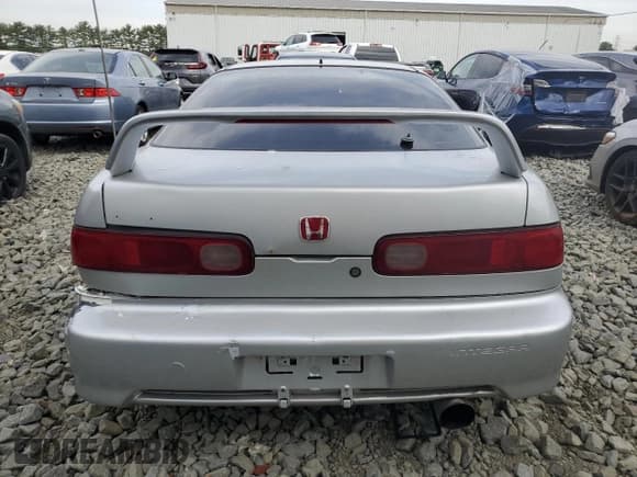 ✅ 2000 Acura Integra • VIN: JH4DC4371YS804007 • Lot: 80875155. Wystawiony na Copart z przebiegiem 184 580 mil. Bezpłatny archiwum sprzedaży aukcyjnych z USA i szczegółowy raport historii pojazdu na DreamBid. Zdjęcie 6.
