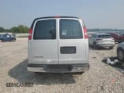✅ 2025 Chevrolet Express Cargo • VIN: 1GCWGAFP3S1214316 • Lot: 66820375. Wystawiony na Copart z przebiegiem 512 mil. Bezpłatny archiwum sprzedaży aukcyjnych z USA i szczegółowy raport historii pojazdu na DreamBid. Zdjęcie 6.