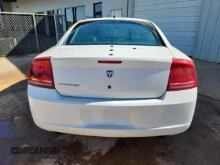 ✅ 2008 Dodge Charger Police • VIN: 2B3KA43H68H227653 • Lot: 89699895. Wystawiony na Copart z przebiegiem 239 786 mil. Bezpłatny archiwum sprzedaży aukcyjnych z USA i szczegółowy raport historii pojazdu na DreamBid. Zdjęcie 6.