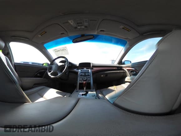 ✅ 2005 Acura RL • VIN: JH4KB16515C014778 • Lot: 42623043. Wystawiony na IAAI z przebiegiem 252 048 mil. Bezpłatny archiwum sprzedaży aukcyjnych z USA i szczegółowy raport historii pojazdu na DreamBid. Zdjęcie 18.