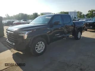 ✅ 2022 Toyota Tundra SR5 • VIN: 5TFLA5DB4NX026344 • Лот: 66868455. Опубликован ранее на Copart с пробегом 21 896 миль. Бесплатный доступ к архиву аукционных продаж из США и подробный отчёт об истории автомобиля на DreamBid. Изображение 1.