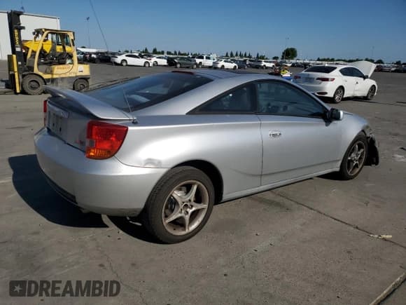✅ 2000 Toyota Celica GTS • VIN: JTDDY38T7Y0007484 • Lot: 60375435. Listed on Copart with 178,524 mi. Free auction sales archive from the USA and detailed vehicle history report at DreamBid. Image 3.