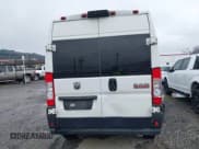 ✅ 2020 Ram ProMaster Cargo • VIN: 3C6TRVDG5LE104994 • Lot: 43802554. Wystawiony na IAAI z przebiegiem 148 703 mil. Bezpłatny archiwum sprzedaży aukcyjnych z USA i szczegółowy raport historii pojazdu na DreamBid. Zdjęcie 16.