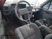 ✅ 1988 Toyota 4Runner • VIN: JT3VN66WXJ0000891 • Лот: 82356974. Опубликован ранее на Copart с пробегом Не указан. Бесплатный доступ к архиву аукционных продаж из США и подробный отчёт об истории автомобиля на DreamBid. Изображение 8.