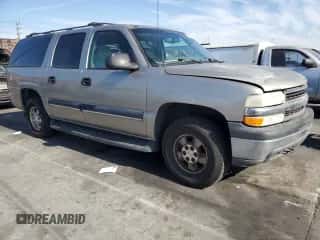 2001 Chevrolet Suburban LT z VIN 3GNFK16T81G170557, wystawiony jako Copart lot #83070224 z przebiegiem 157 971 mil mil oraz Czysty tytuł • Clean title. Historia ofert i sprzedaży dostępna na DreamBid. Obrazek 4.