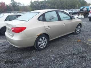 2007 Hyundai Elantra GLS z VIN KMHDU46D87U128587, wystawiony jako IAAI lot #43451379 z przebiegiem 188 040 mil mil oraz . Historia ofert i sprzedaży dostępna na DreamBid. Obrazek 4.