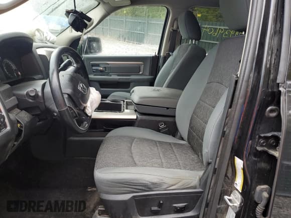 ✅ 2015 Ram 2500 Outdoorsman • VIN: 3C6TR5DT7FG620263 • Лот: 72939604. Опубликован ранее на Copart с пробегом Не указан. Бесплатный доступ к архиву аукционных продаж из США и подробный отчёт об истории автомобиля на DreamBid. Изображение 7.