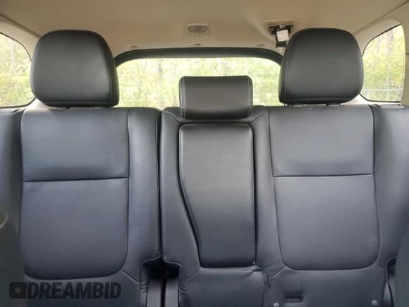 ✅ 2014 Mitsubishi Outlander ES • VIN: JA4AZ2A38EZ602074 • Lot: 69144605. Listed on Copart with 158,865 mi. Free auction sales archive from the USA and detailed vehicle history report at DreamBid. Image 10.