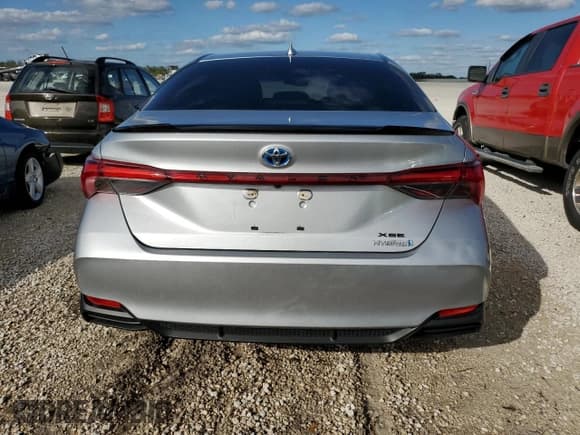 ✅ 2019 Toyota Avalon Limited Hybrid • VIN: 4T1B21FB5KU003680 • Lot: 72812242. Wystawiony na Copart z przebiegiem 59 225 mil. Bezpłatny archiwum sprzedaży aukcyjnych z USA i szczegółowy raport historii pojazdu na DreamBid. Zdjęcie 6.