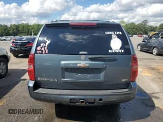 ✅ 2008 Chevrolet Suburban LT • VIN: 1GNFC16078J245227 • Lot: 72221724. Wystawiony na Copart z przebiegiem 169 519 mil. Bezpłatny archiwum sprzedaży aukcyjnych z USA i szczegółowy raport historii pojazdu na DreamBid. Zdjęcie 6.