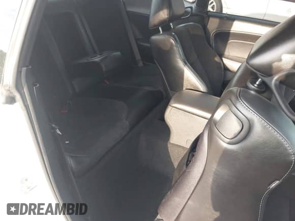 2019 Dodge Challenger R/T z VIN 2C3CDZBT8KH759253, wystawiony jako IAAI lot #43159756 z przebiegiem 92 199 mil mil oraz . Historia ofert i sprzedaży dostępna na DreamBid. Obrazek 8.