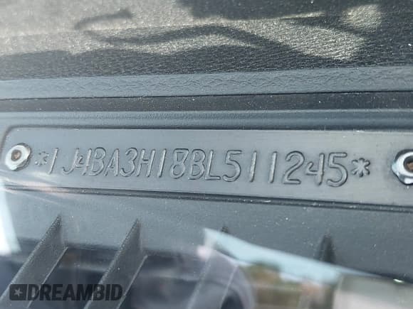 ✅ 2011 Jeep Wrangler Unlimited Sport • VIN: 1J4BA3H18BL511245 • Лот: 43098659. Опубликован ранее на IAAI с пробегом 70 495 миль. Бесплатный доступ к архиву аукционных продаж из США и подробный отчёт об истории автомобиля на DreamBid. Изображение 18.