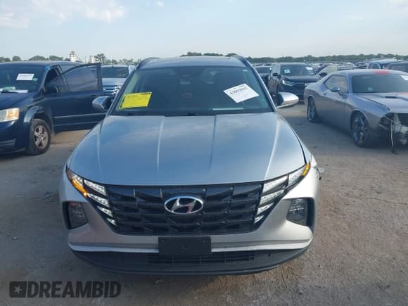 ✅ 2022 Hyundai Tucson SEL • VIN: 5NMJF3AE4NH096298 • Lot: 43093015. Wystawiony na IAAI z przebiegiem 70 522 mil. Bezpłatny archiwum sprzedaży aukcyjnych z USA i szczegółowy raport historii pojazdu na DreamBid. Zdjęcie 12.