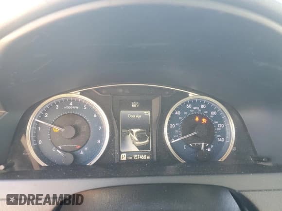 ✅ 2017 Toyota Camry XLE • VIN: 4T1BF1FK7HU658890 • Lot: 91205295. Listed on Copart with 157,468 mi. Free auction sales archive from the USA and detailed vehicle history report at DreamBid. Image 9.