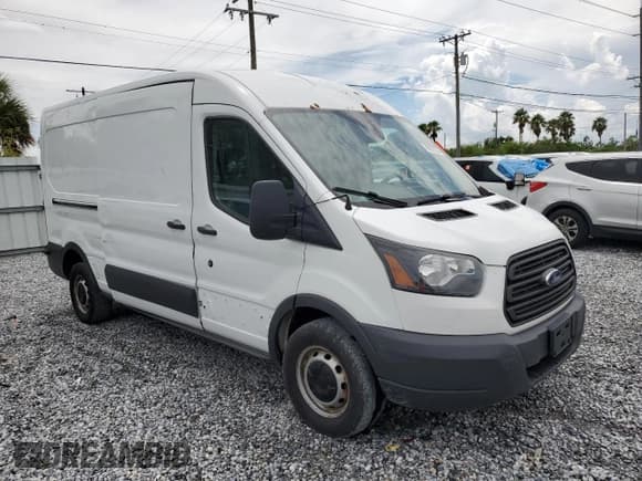 ✅ 2017 Ford Transit • VIN: 1FTYR2CM5HKA21834 • Лот: 70022705. Опубликован ранее на Copart с пробегом 149 191 миль. Бесплатный доступ к архиву аукционных продаж из США и подробный отчёт об истории автомобиля на DreamBid. Изображение 4.