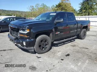 ✅ 2017 Chevrolet Silverado 1500 LT • VIN: 1GCVKREC7HZ310452 • Лот: 85261505. Опубликован ранее на Copart с пробегом 173 987 миль. Бесплатный доступ к архиву аукционных продаж из США и подробный отчёт об истории автомобиля на DreamBid. Изображение 1.