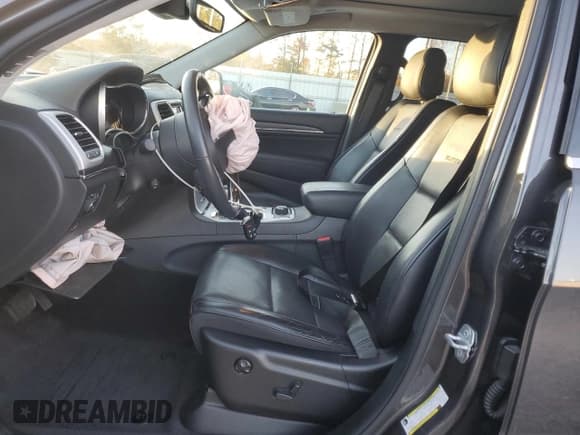 ✅ 2018 Jeep Grand Cherokee Summit • VIN: 1C4RJFJT6JC231503 • Лот: 92007765. Опубликован ранее на Copart с пробегом 65 953 миль. Бесплатный доступ к архиву аукционных продаж из США и подробный отчёт об истории автомобиля на DreamBid. Изображение 7.