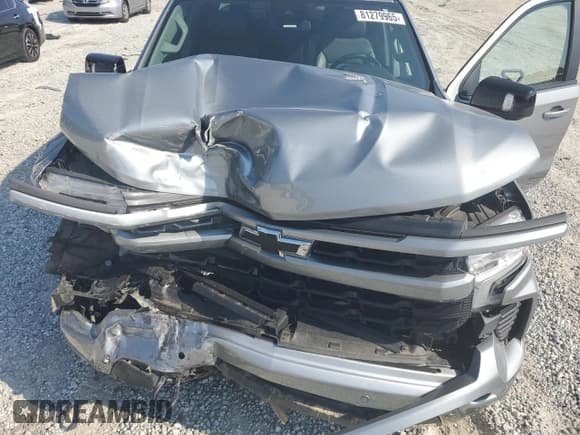 ✅ 2025 Chevrolet Silverado 1500 RST • VIN: 1GCUKEE80SZ142564 • Лот: 81279965. Опубликован ранее на Copart с пробегом 38 506 миль. Бесплатный доступ к архиву аукционных продаж из США и подробный отчёт об истории автомобиля на DreamBid. Изображение 11.