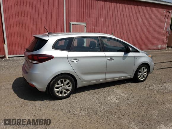 ✅ 2017 Kia Rondo LX • VIN: KNAHT8A37H7176240 • Лот: 59258975. Опубликован ранее на Copart с пробегом 166 152 миль. Бесплатный доступ к архиву аукционных продаж из США и подробный отчёт об истории автомобиля на DreamBid. Изображение 3.