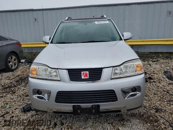 ✅ 2006 Saturn VUE • VIN: 5GZCZ63466S882517 • Lot: 86532694. Wystawiony na Copart z przebiegiem 165 399 mil. Bezpłatny archiwum sprzedaży aukcyjnych z USA i szczegółowy raport historii pojazdu na DreamBid. Zdjęcie 5.