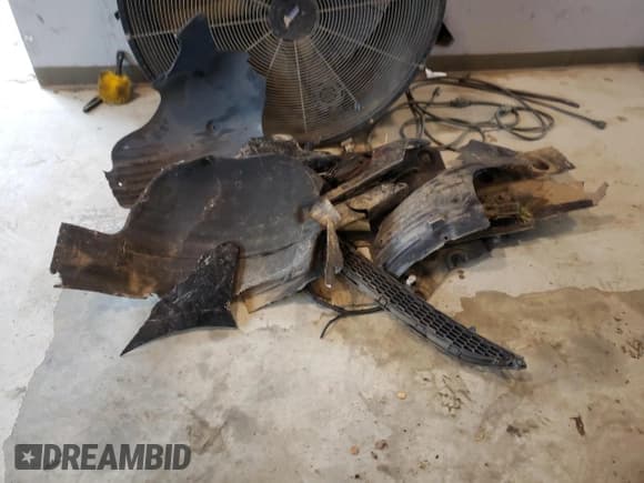 ✅ 2015 Hyundai Sonata Sport • VIN: 5NPE34ABXFH115690 • Лот: 43335823. Опубликован ранее на Copart с пробегом 87 963 миль. Бесплатный доступ к архиву аукционных продаж из США и подробный отчёт об истории автомобиля на DreamBid. Изображение 14.