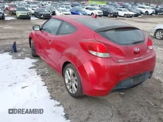 ✅ 2016 Hyundai Veloster • VIN: KMHTC6AD7GU277011 • Lot: 41384006. Wystawiony na IAAI z przebiegiem 108 422 mil. Bezpłatny archiwum sprzedaży aukcyjnych z USA i szczegółowy raport historii pojazdu na DreamBid. Zdjęcie 3.