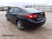 ✅ 2017 Chevrolet Cruze LS • VIN: 1G1BC5SMXH7234574 • Лот: 67185432. Опубликован ранее на Copart с пробегом 114 817 миль. Бесплатный доступ к архиву аукционных продаж из США и подробный отчёт об истории автомобиля на DreamBid. Изображение 3.