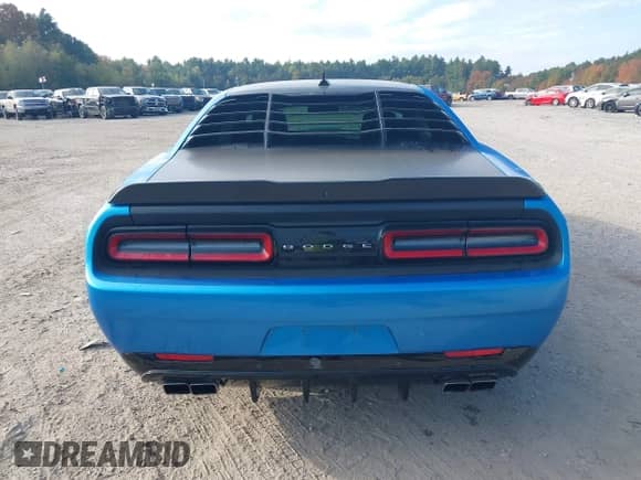 2015 Dodge Challenger R/T Plus z VIN 2C3CDZBT9FH804335, wystawiony jako IAAI lot #43386188 z przebiegiem 42 915 mil mil oraz . Historia ofert i sprzedaży dostępna na DreamBid. Obrazek 17.