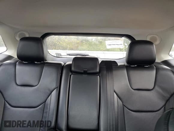 ✅ 2015 Ford Edge Titanium • VIN: 2FMTK4K97FBB61684 • Lot: 82410935. Listed on Copart with 132,260 mi. Free auction sales archive from the USA and detailed vehicle history report at DreamBid. Image 10.