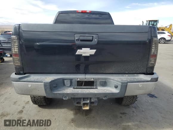✅ 2011 Chevrolet Silverado 2500HD LTZ • VIN: 1GC2KYC80BZ298910 • Lot: 45534755. Listed on Copart with 179,293 mi. Free auction sales archive from the USA and detailed vehicle history report at DreamBid. Image 6.