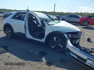 ✅ 2025 Hyundai Ioniq 5 SEL • VIN: 7YAKNDDC1SY032670 • Лот: 43251352. Опубликован ранее на IAAI с пробегом Не указан. Бесплатный доступ к архиву аукционных продаж из США и подробный отчёт об истории автомобиля на DreamBid. Изображение 1.