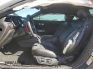 ✅ 2021 Ford Mustang GT Premium • VIN: 1FA6P8CF1M5133899 • Lot: 91695185. Wystawiony na Copart z przebiegiem 16 872 mil. Bezpłatny archiwum sprzedaży aukcyjnych z USA i szczegółowy raport historii pojazdu na DreamBid. Zdjęcie 7.