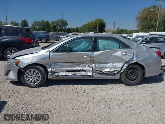 2012 Toyota Camry XLE with VIN 4T1BD1FK7CU007872, listed as a IAAI auction lot 43186165 with 131,584 mi miles and . Bid and sale history available at DreamBid. Image 13.