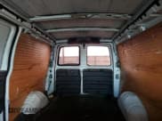 ✅ 1998 GMC Savana • VIN: 1GTEG15M7W1029632 • Lot: 56106675. Wystawiony na Copart z przebiegiem Nie podano. Bezpłatny archiwum sprzedaży aukcyjnych z USA i szczegółowy raport historii pojazdu na DreamBid. Zdjęcie 10.