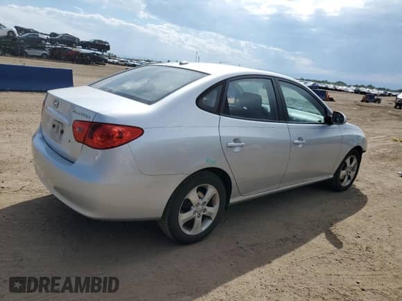 2008 Hyundai Elantra GLS z VIN KMHDU46D08U583872, wystawiony jako Copart lot #65808764 z przebiegiem 201 760 mil mil oraz Szkoda całkowita • Salvage title. Historia ofert i sprzedaży dostępna na DreamBid. Obrazek 3.